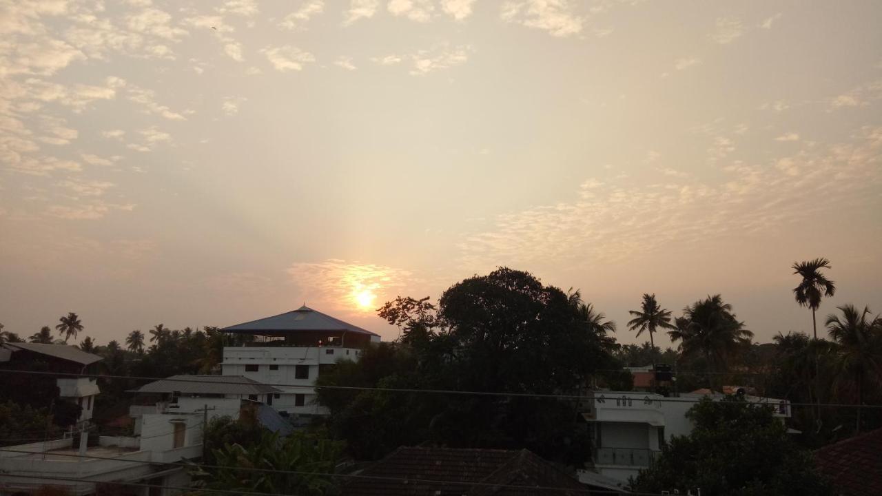 Adams Wood House Ayurveda Homestay Kochi Kültér fotó